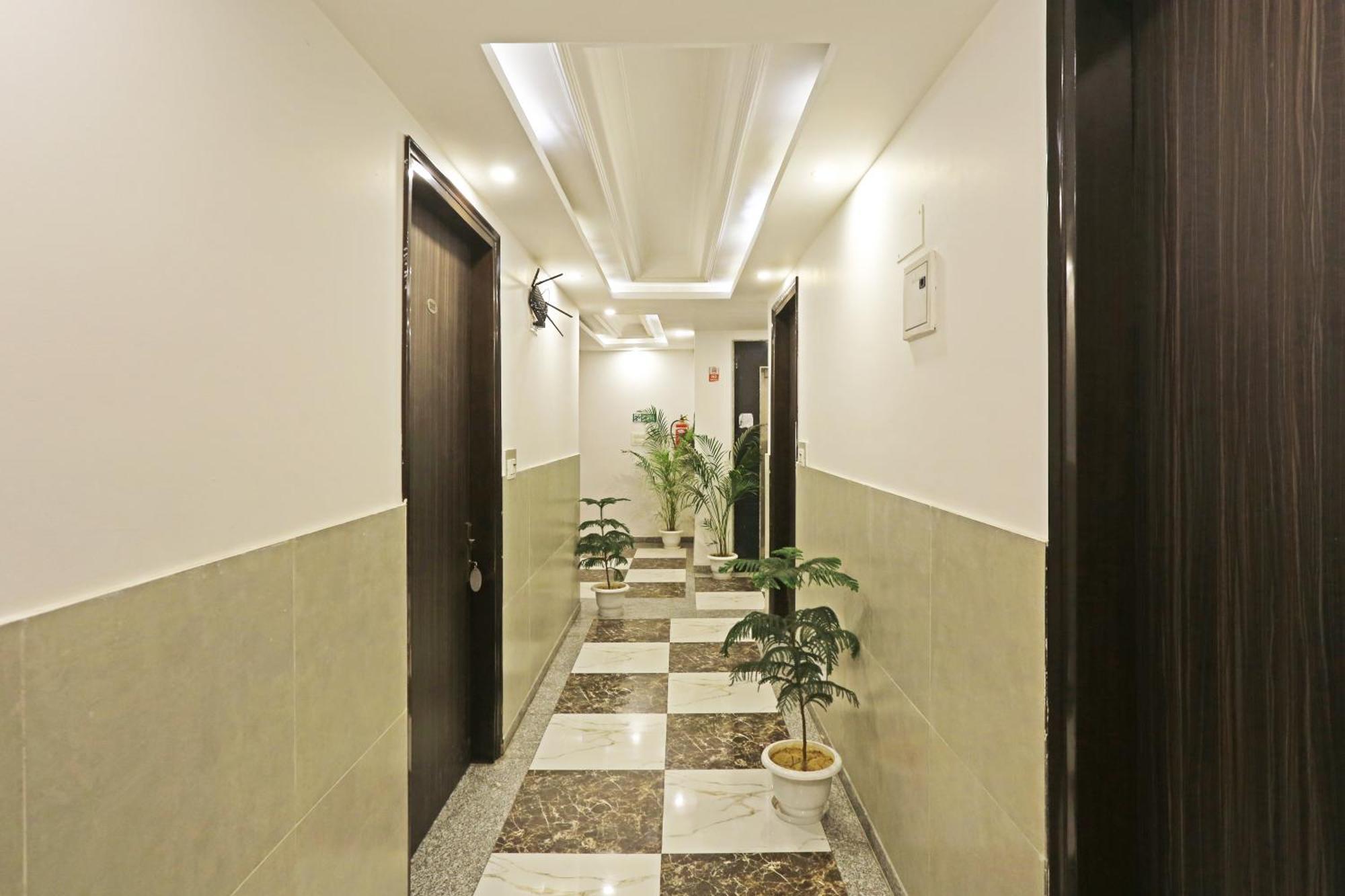 Hotel Almora Sky Near By Delhi International Airport With - Free Airport Pickup And Drop